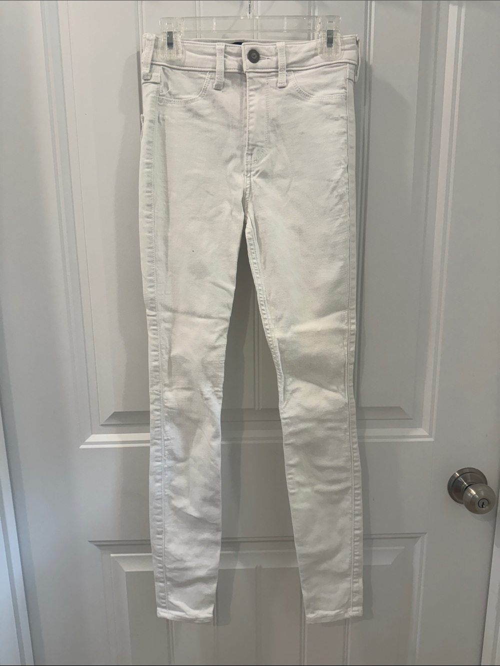 HOLLISTER White High Rise Stretch Jeans 00R W23 L28” EUC KP $50 View 2